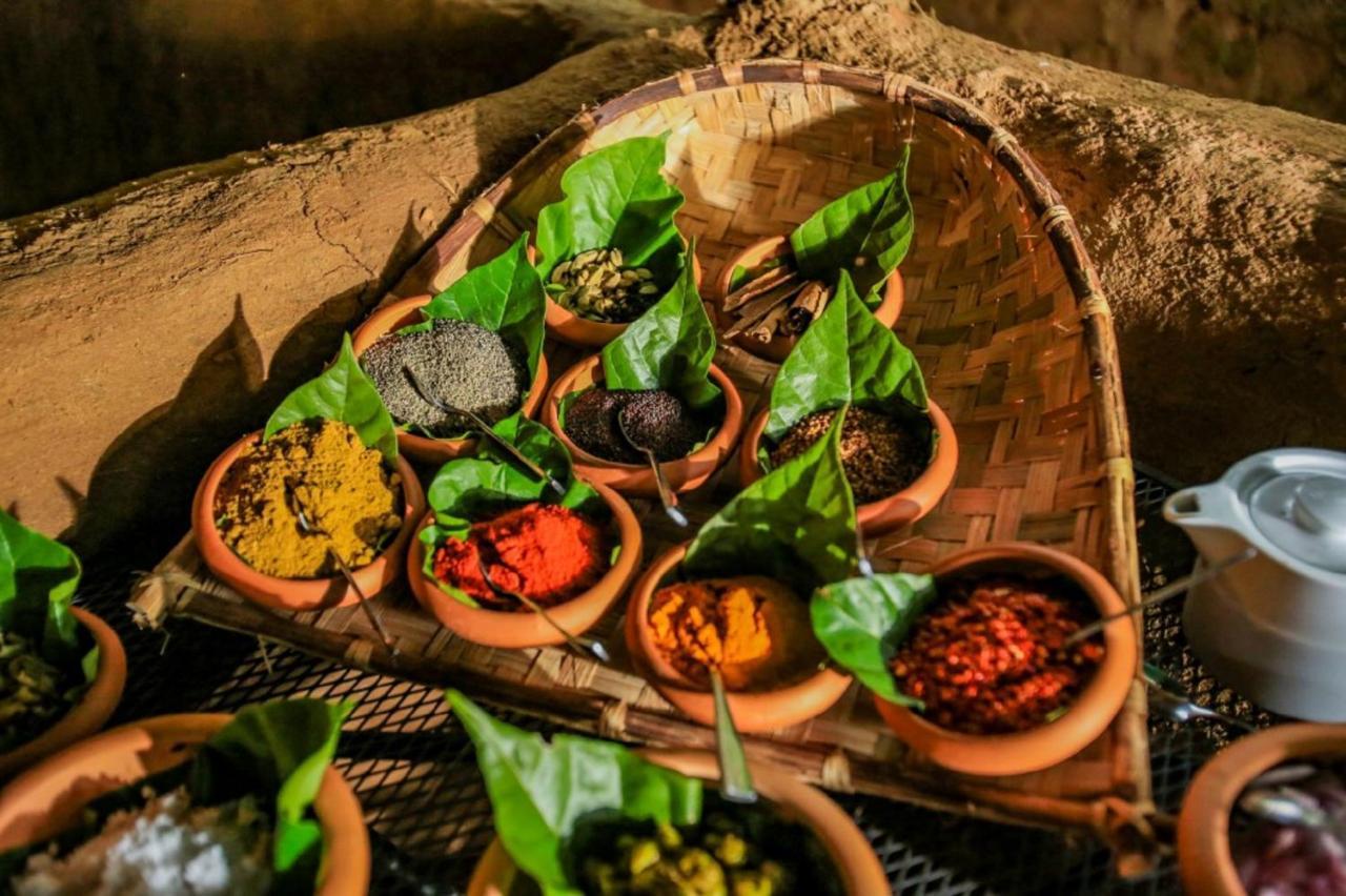 Hotel Simpson's Forest - Luxury Boutique & - Kandy